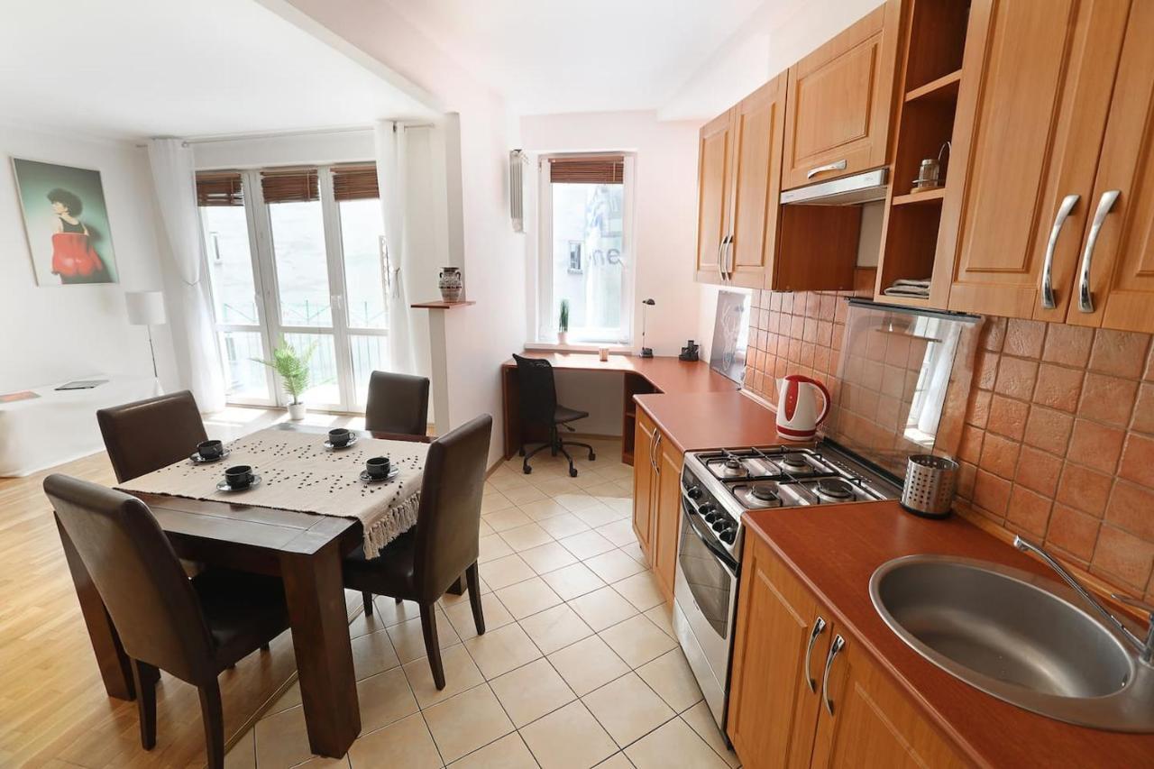 Cosy And Bright- Golden Apartments- Old Town Варшава Экстерьер фото